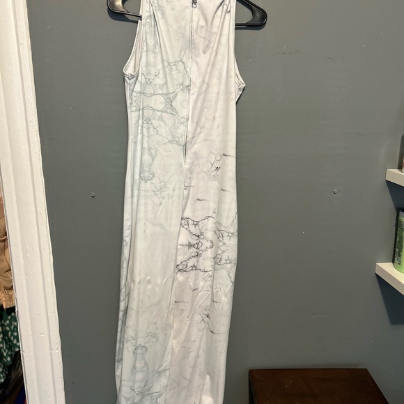 Milano Dress - Picture 4 of 5